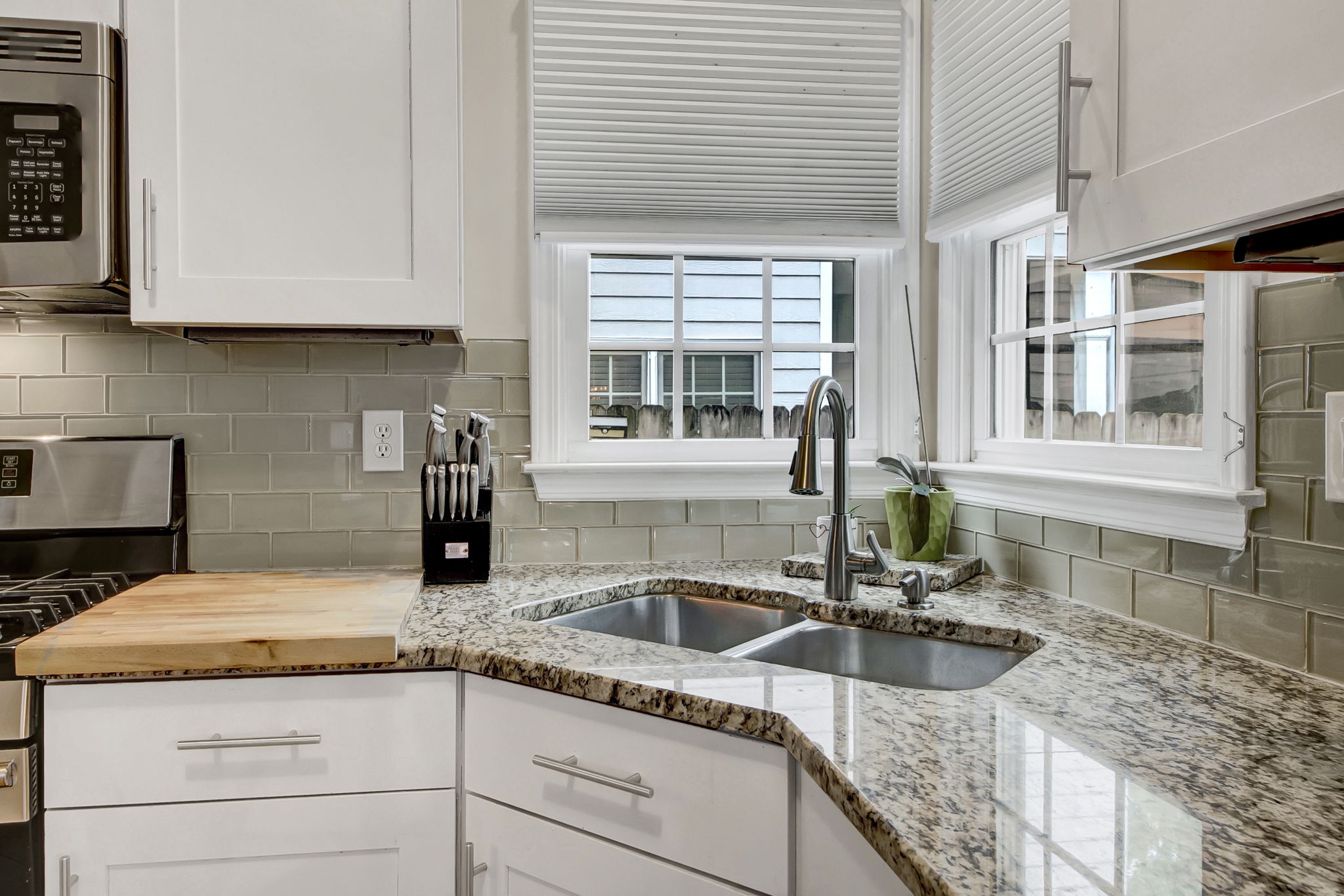 Kitchen island and breakfast bar